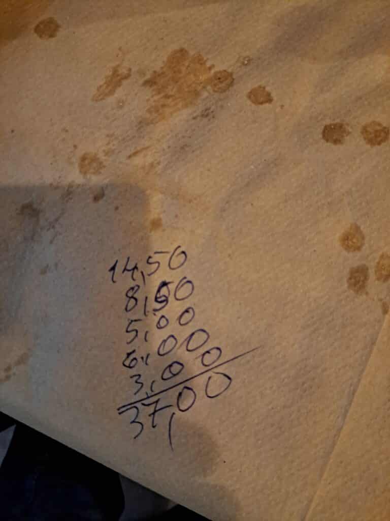 Geschreven restaurant rekening